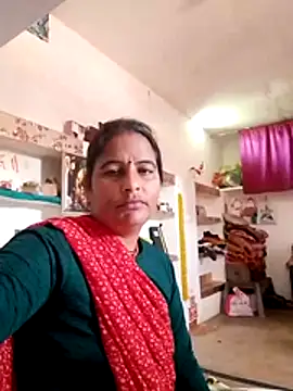 Snapshot of Suhani_hot12 chatting on 02-06-26, 06:29 Suhani hot12 online show from 02-06-26, 06:29