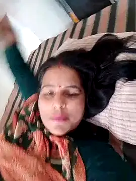 Snapshot of Suhani_hot12 chatting on 05-29-26, 05:05 Suhani hot12 online show from 05-29-26, 05:05