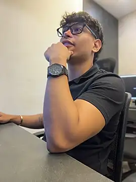 alekzamo online show from 07-18-26, 01:43