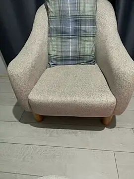 Snapshot of elsale009 chatting on 02-04-26, 12:49 elsale009 online show from 02-04-26, 12:49