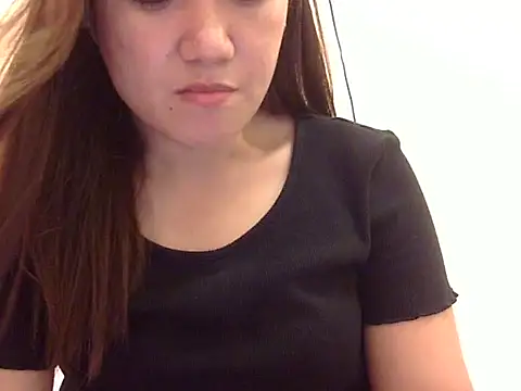 Lovelyclaya online show from 12-18-25, 02:50