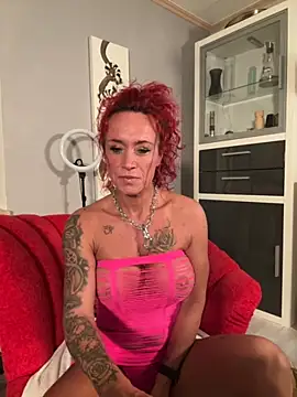 Snapshot of Hotmilfhamburg1 chatting on 10-04-25, 04:43 Hotmilfhamburg1 online show from 10-04-25, 04:43