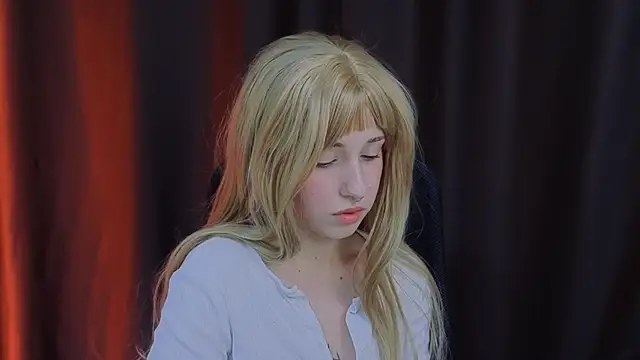 YukiMisa online show from 11-22-25, 02:05