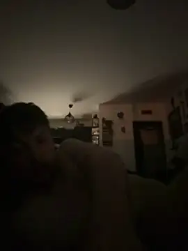 Snapshot of TomieSoichi chatting on 11-08-25, 06:02 TomieSoichi online show from 11-08-25, 06:02