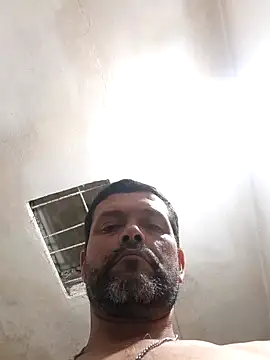 Snapshot of pittivm chatting on 12-17-25, 12:16 pittivm online show from 12-17-25, 12:16