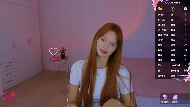 Snapshot of CuteAriel7 chatting on 09-19-25, 03:56 CuteAriel7 online show from 09-19-25, 03:56