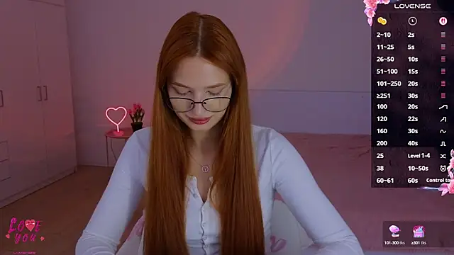 Snapshot of CuteAriel7 chatting on 09-30-25, 06:13 CuteAriel7 online show from 09-30-25, 06:13