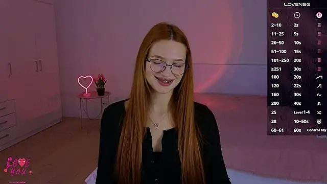 Snapshot of CuteAriel7 chatting on 10-09-25, 03:32 CuteAriel7 online show from 10-09-25, 03:32