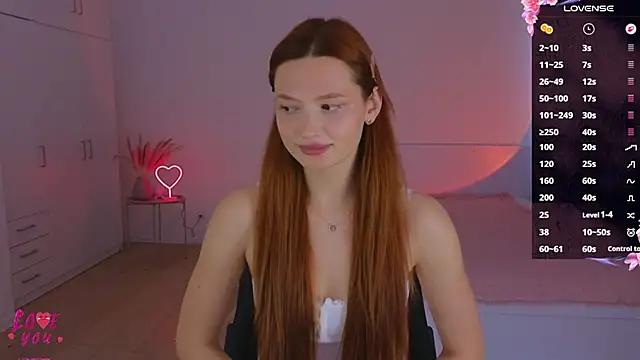 Snapshot of CuteAriel7 chatting on 06-06-26, 03:39 CuteAriel7 online show from 06-06-26, 03:39