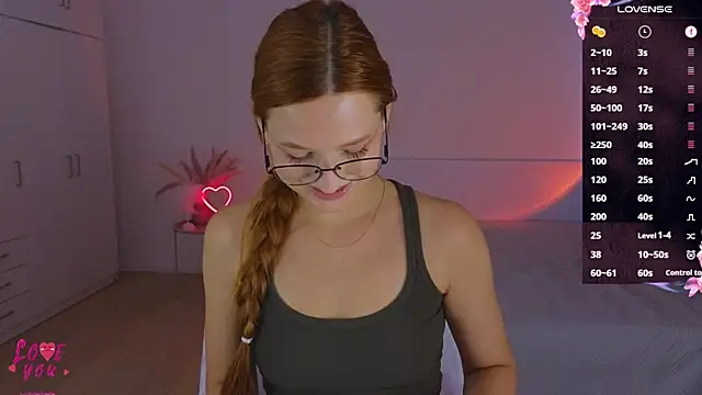 Snapshot of CuteAriel7 chatting on 08-01-26, 03:33 CuteAriel7 online show from 08-01-26, 03:33