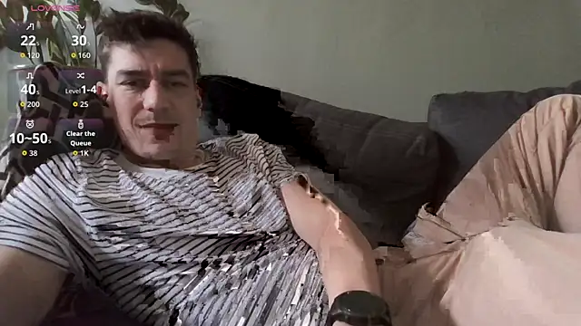 Snapshot of Ador_mask chatting on 04-04-26, 07:00 Ador mask online show from 04-04-26, 07:00