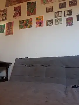 Snapshot of marixaballi chatting on 12-13-25, 10:15 marixaballi online show from 12-13-25, 10:15