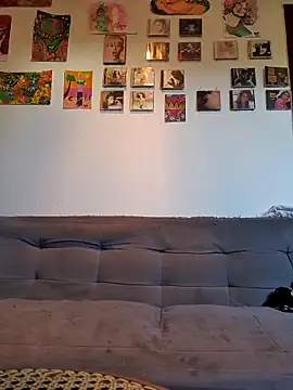 Snapshot of marixaballi chatting on 12-17-25, 09:10 marixaballi online show from 12-17-25, 09:10