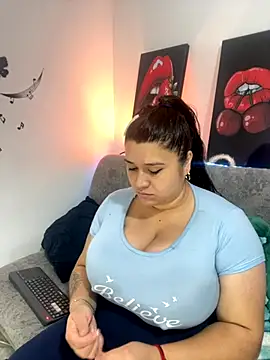 SafiroFer online show from 10-21-25, 09:04