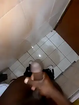 Snapshot of NaughtyBen10 chatting on 11-16-25, 02:22 NaughtyBen10 online show from 11-16-25, 02:22