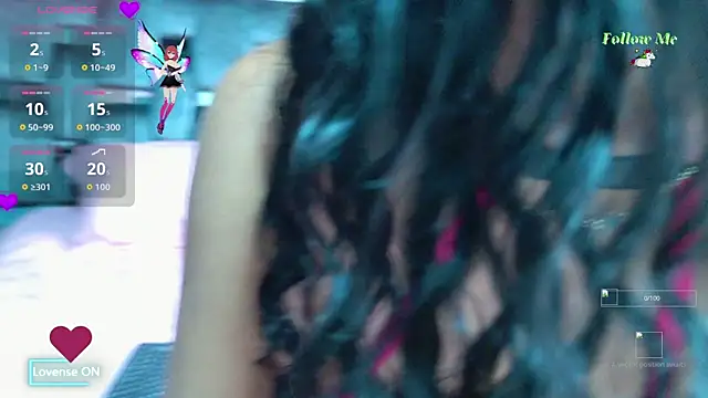 Luna sophya online show from 10-25-25, 07:41