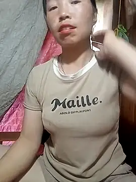 Snapshot of hera-00 chatting on 10-04-25, 03:15 hera-00 online show from 10-04-25, 03:15