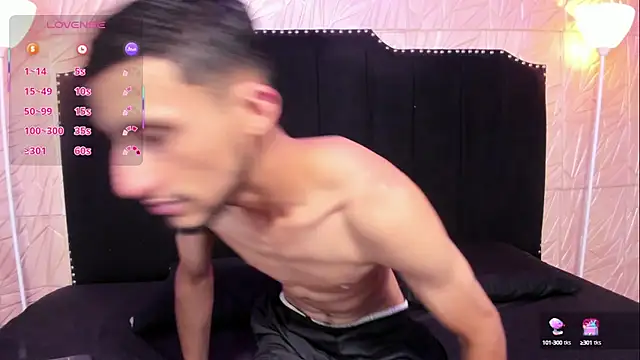 Akame Draco online show from 09-17-25, 03:41