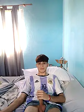 Snapshot of matiatr1112 chatting on 11-05-25, 05:24 matiatr1112 online show from 11-05-25, 05:24