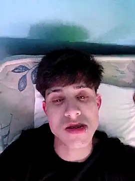 Snapshot of matiatr1112 chatting on 11-15-25, 05:05 matiatr1112 online show from 11-15-25, 05:05