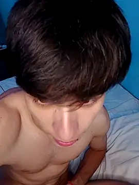 Snapshot of matiatr1112 chatting on 11-19-25, 07:08 matiatr1112 online show from 11-19-25, 07:08