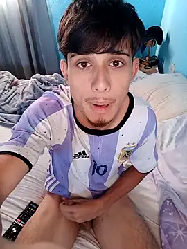 matiatr1112 online show from 04-26-26, 06:27