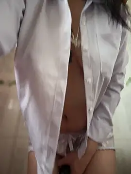 Mia salinass online show from 03-25-26, 06:36