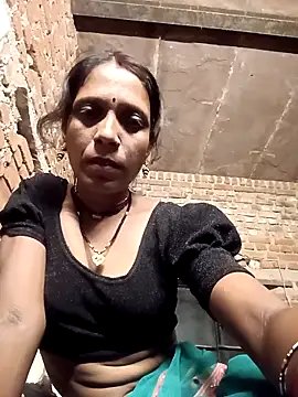 Xx pooja online show from 09-28-25, 02:55