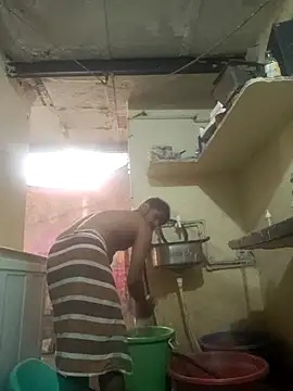 Snapshot of Manugod360 chatting on 11-22-25, 08:24 Manugod360 online show from 11-22-25, 08:24