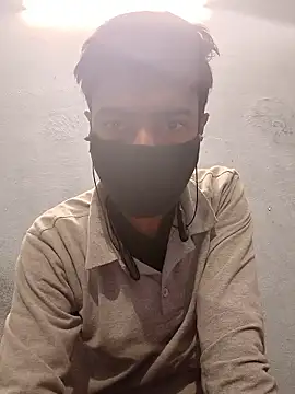 Snapshot of GirlsCrush_ chatting on 01-13-26, 08:03 GirlsCrush online show from 01-13-26, 08:03