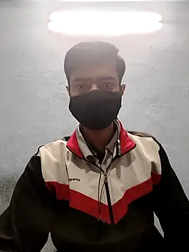 Snapshot of GirlsCrush_ chatting on 01-14-26, 01:39 GirlsCrush online show from 01-14-26, 01:39