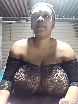 HappygalTheQueen online show from 10-25-25, 05:30