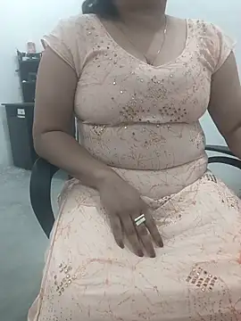 payal 261072  online show from 02-23-26, 03:48