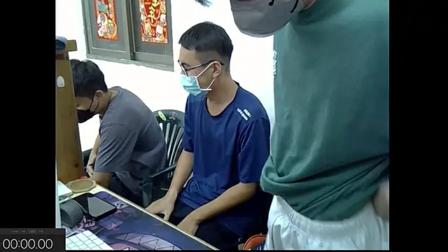 zhu000000 online show from 09-18-25, 04:36