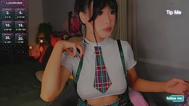 Kami Lee XO online show from 10-09-25, 06:06