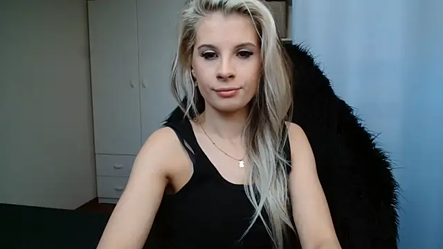 KristineGlow online show from 06-25-26, 06:29