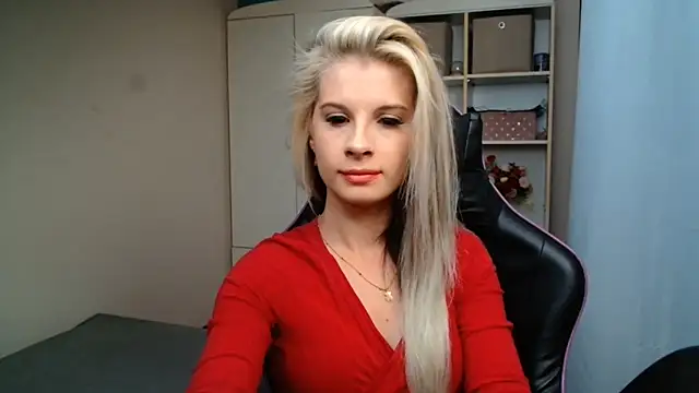 KristineGlow online show from 07-27-26, 02:24