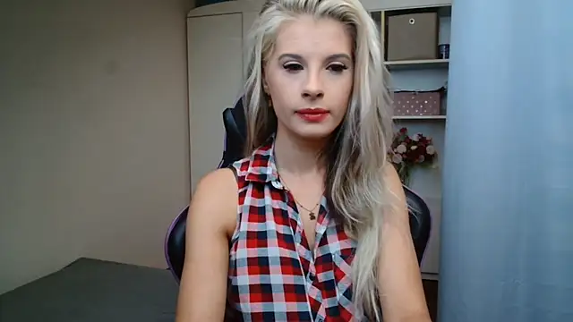 KristineGlow online show from 07-28-26, 06:31
