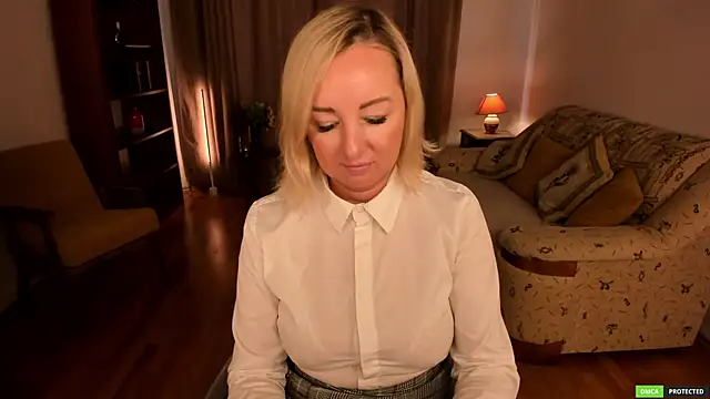 sexmom8 online show from 05-21-26, 11:50