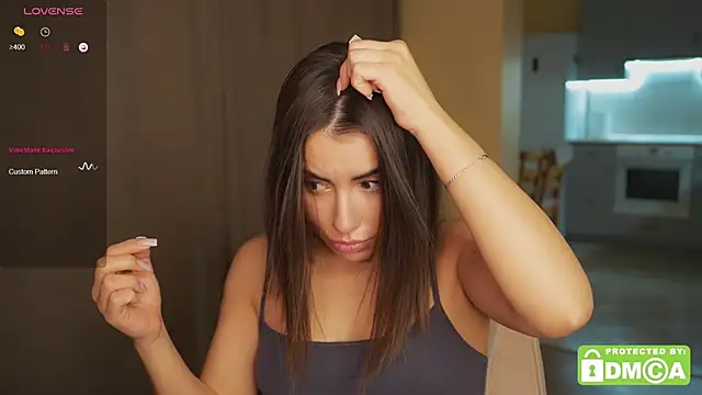 Snapshot of KateCarrey chatting on 09-15-25, 07:14 KateCarrey online show from 09-15-25, 07:14