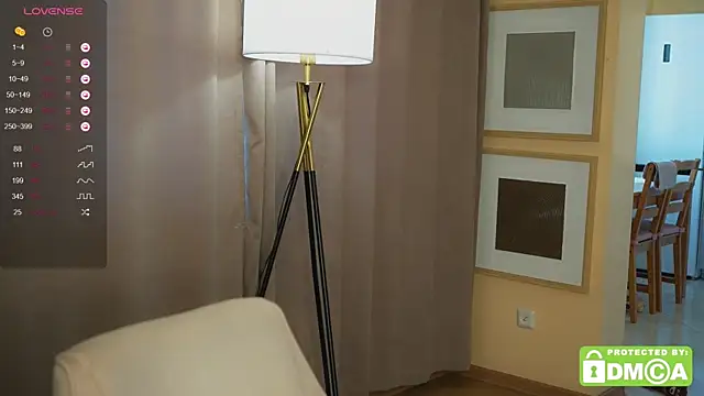 Snapshot of KateCarrey chatting on 09-22-25, 01:24 KateCarrey online show from 09-22-25, 01:24