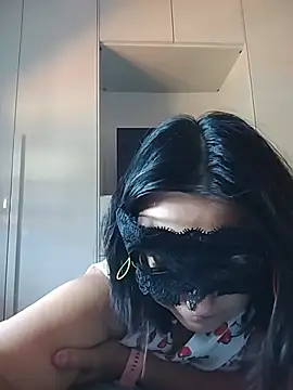 caldaevogliosa81 online show from 06-23-26, 10:02