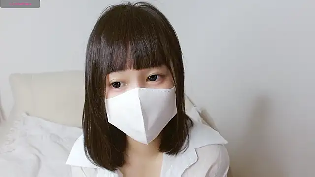 Snapshot of Zinzin_chan chatting on 10-30-25, 02:13 Zinzin chan online show from 10-30-25, 02:13