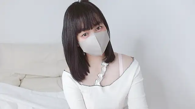 Snapshot of Zinzin_chan chatting on 11-23-25, 07:08 Zinzin chan online show from 11-23-25, 07:08