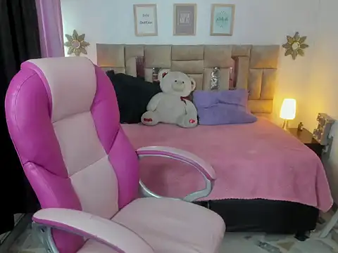 kataleya  18 online show from 01-14-26, 07:52