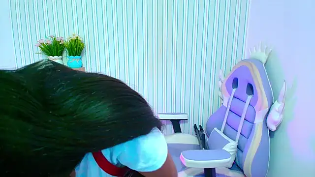 kataleya  18 online show from 04-09-26, 08:03