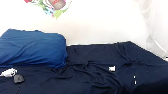 XSexySnow30XX online show from 10-17-25, 11:07