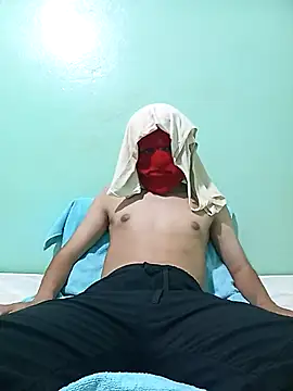 Snapshot of boy_arabe_20 chatting on 09-24-25, 06:44 boy arabe 20 online show from 09-24-25, 06:44