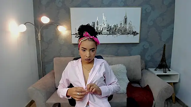 Lucia jane online show from 03-05-26, 08:27