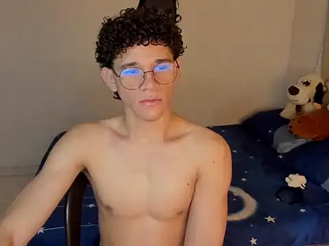 Tom Blues online show from 10-22-25, 10:59